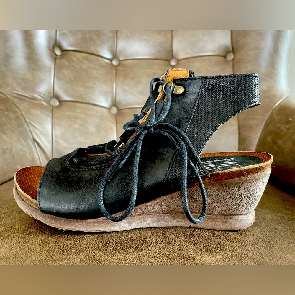 Miz Mooz Ankle Bootie Sandals Size 8.5